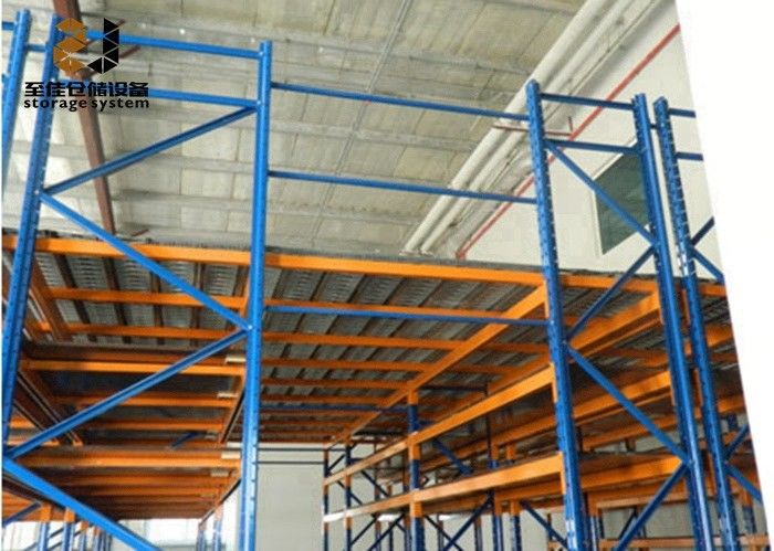 صلب Q235 / Q345 رفوف أرضية وسطية بقدرة حمولة كبيرة 500kg - 4000kg / sqm