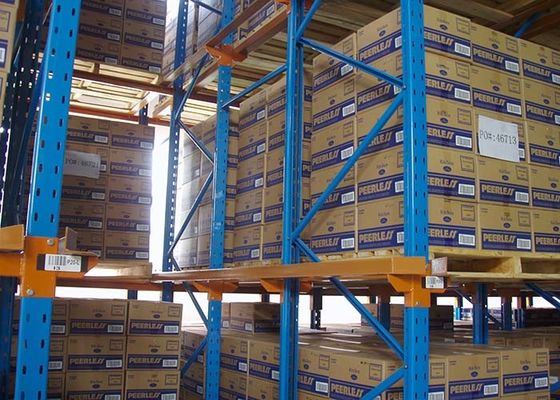 5000 ملم القيادة الكثيفة في رصيف الفوليتات المطاط البارد للمستودع