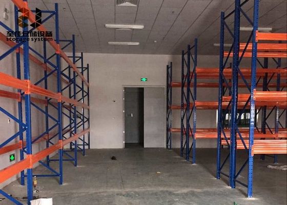 1000-4500kg/pallet رف التخزين الثقيل المتعدد المستويات وحدات رف التخزين المعدني