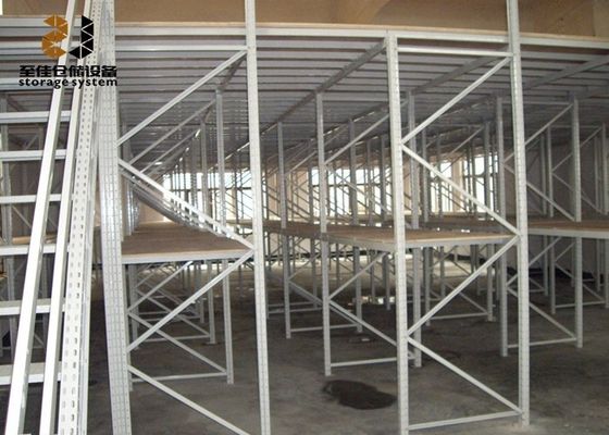 500kg - 4000kg / sqm رف هيكلي مدعوم أرضيات الميزانين ODM و OEM